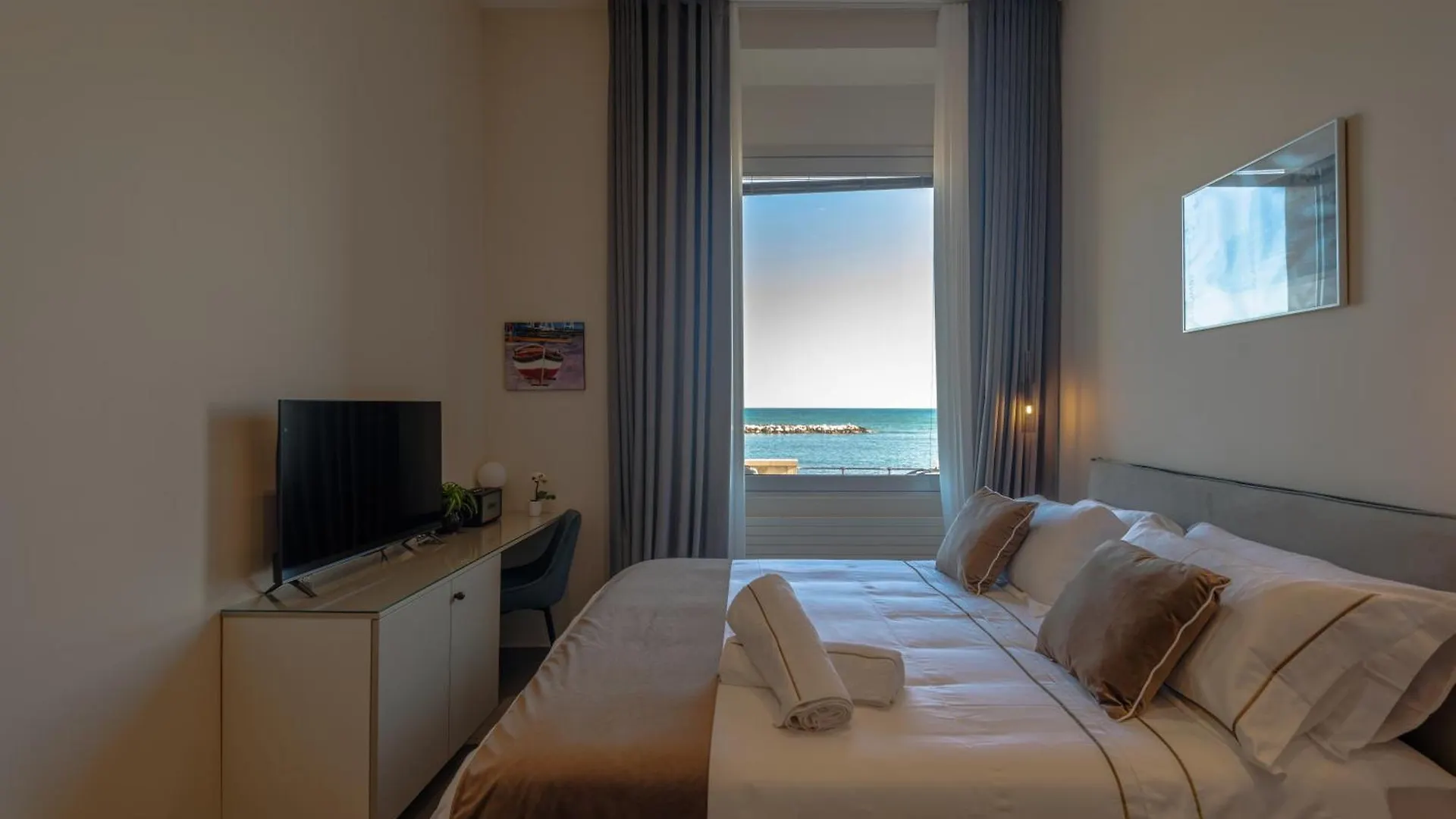 Alta Marea Apulia Sea View Apartamento Bari Itália