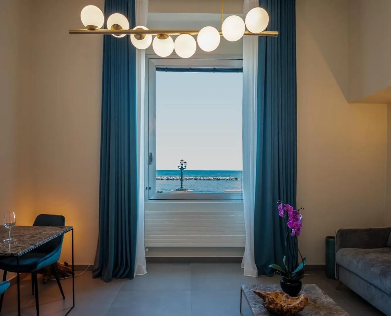 Alta Marea Apulia Sea View Apartamento Bari 0*,  Itália